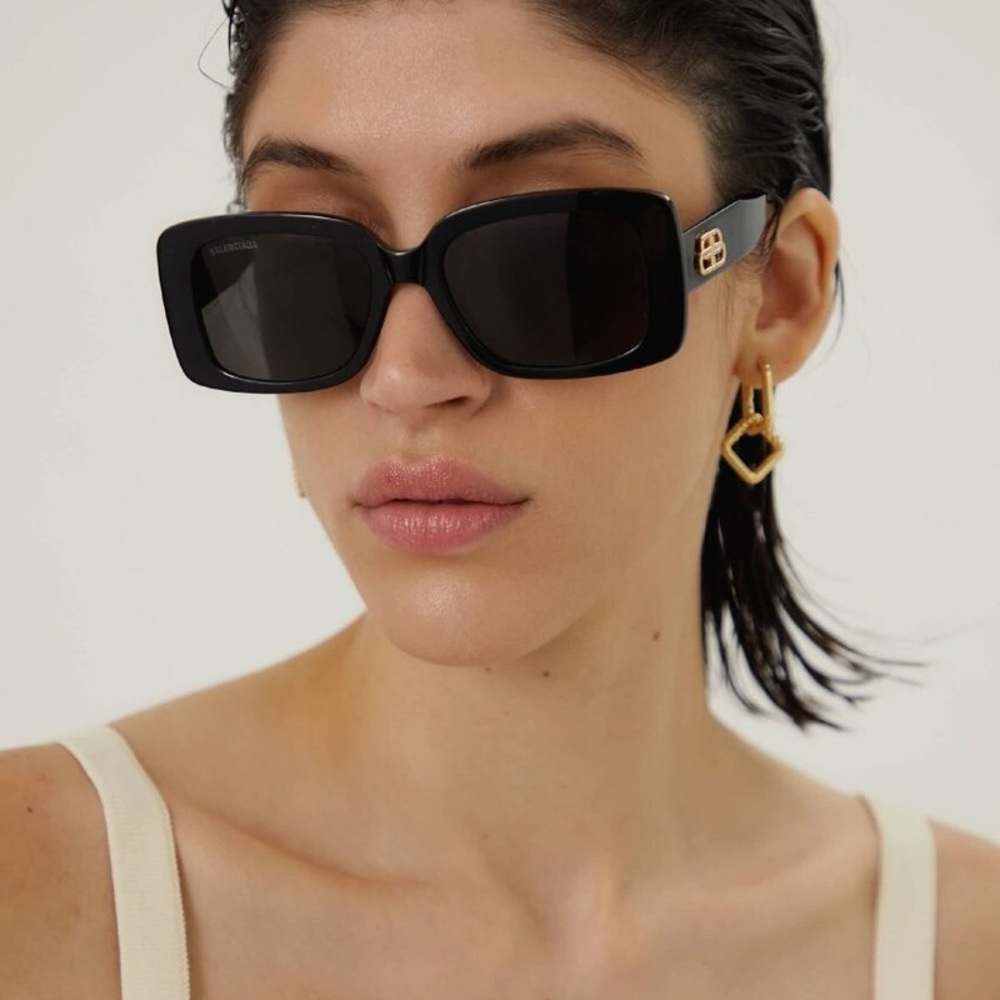 Newest style NEW Balenciaga Sunglasses BB0048S 001 - Picture 3 of 7